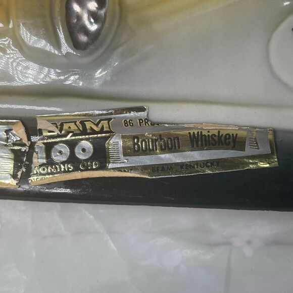 VTG 70’s Jim Beam Indianapolis Motor Speedway 54Th Indy 500 decanter. - Picture 3 of 9